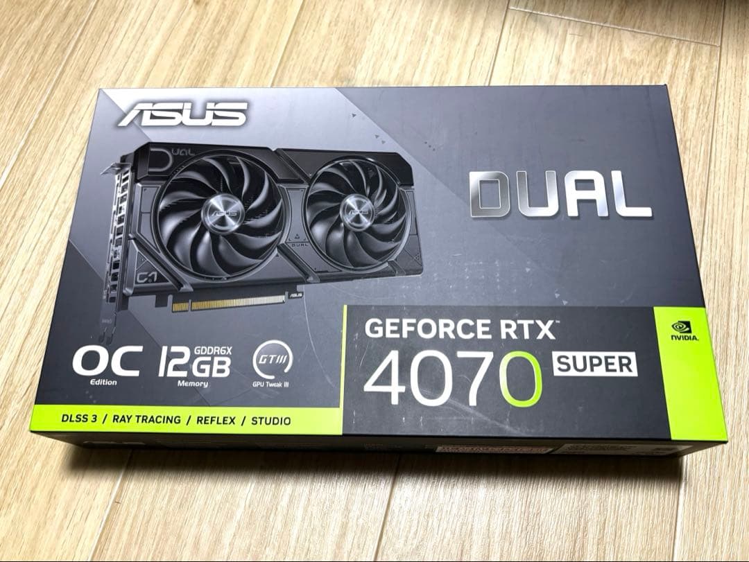 ASUS GeForce RTX 4070 super 保証シール付