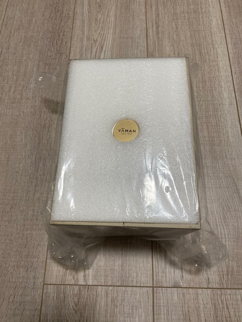 【新品未使用】YA-MAN フォトプラスシャイニーネオ