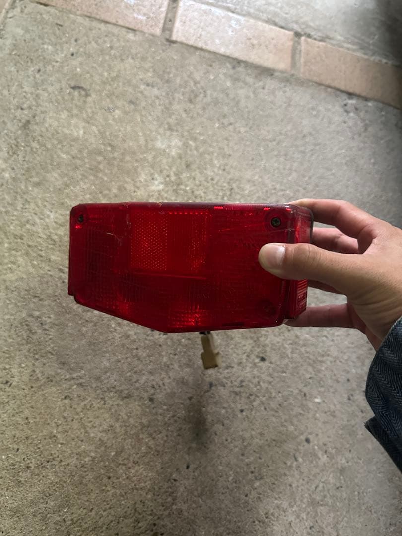 gsx400e ザリ　テールランプユニット