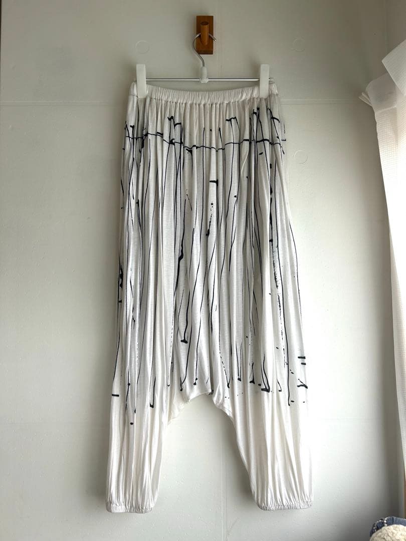 【クリーニング済】ミナペルホネン rain track サルエル 38 白