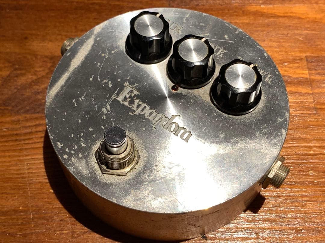 BIXONIC Expandora ディストーション エフェクター 動作品