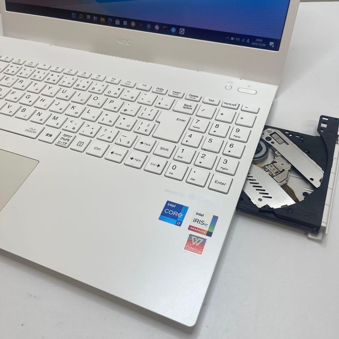 Windowsノート本体 #706 NEC LAVIE N1575/C i7-1165G7 16GB