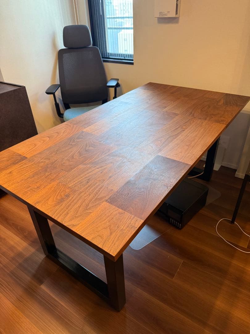 マスターウォール　モバイクダイニングテーブル