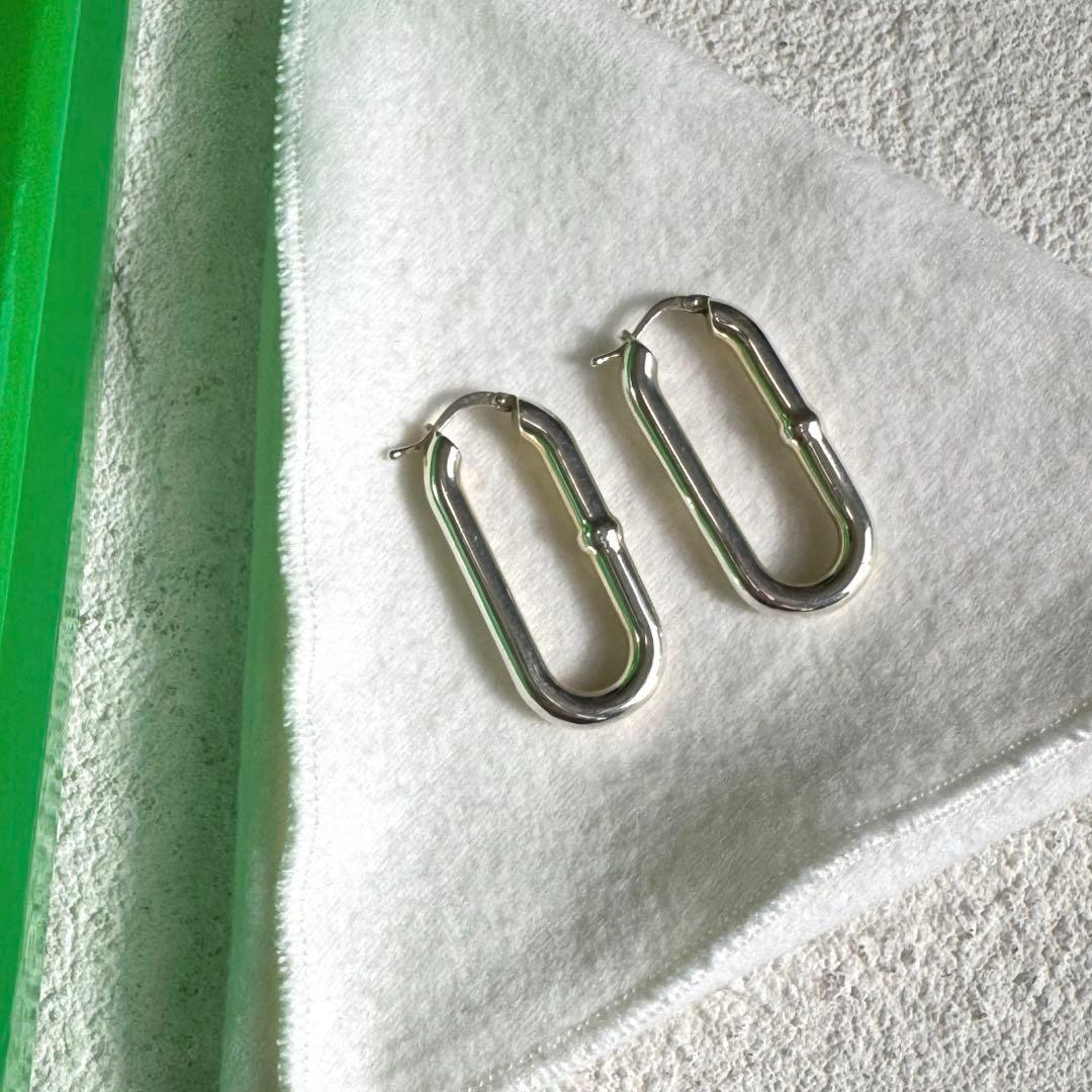 BOTTEGA VENETA ボッテガ チェーン フープ ピアス シルバー