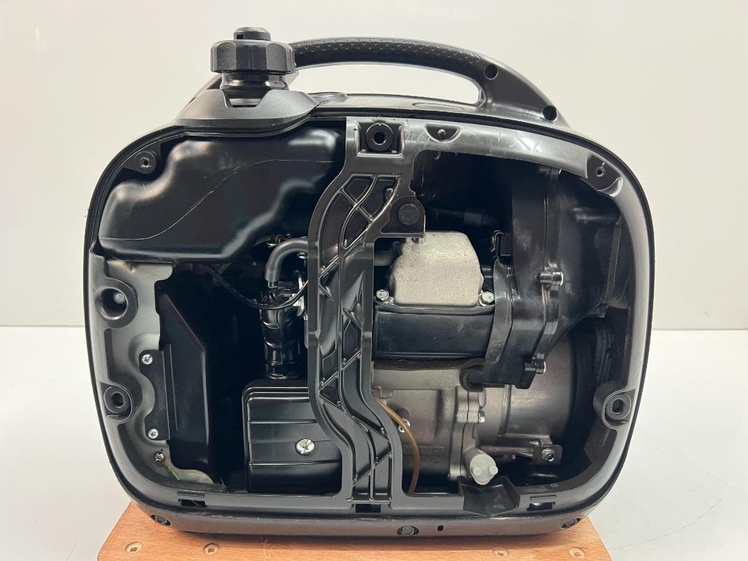 DENYO デンヨー インバーター発電機 GE1600SSIV★動作良好 131