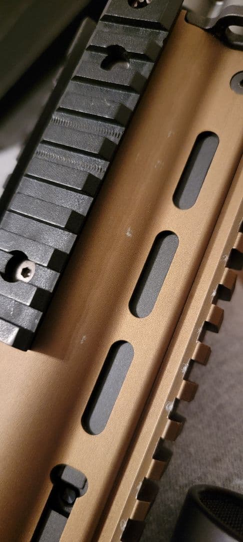 次世代電動ガン SCAR-L CQC タン