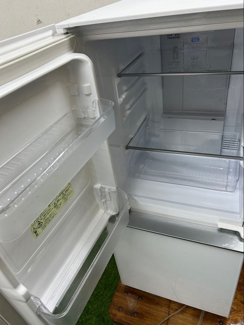 シャープ 冷蔵庫 SJ-GD14C-W 2017年製