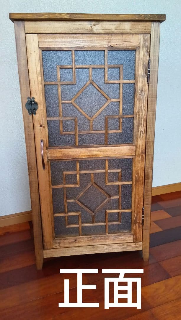 マリコ＊レトロ風キャビネット