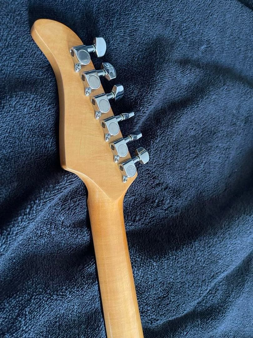 mushroom guitars マッシュルーム ストラトキャスター