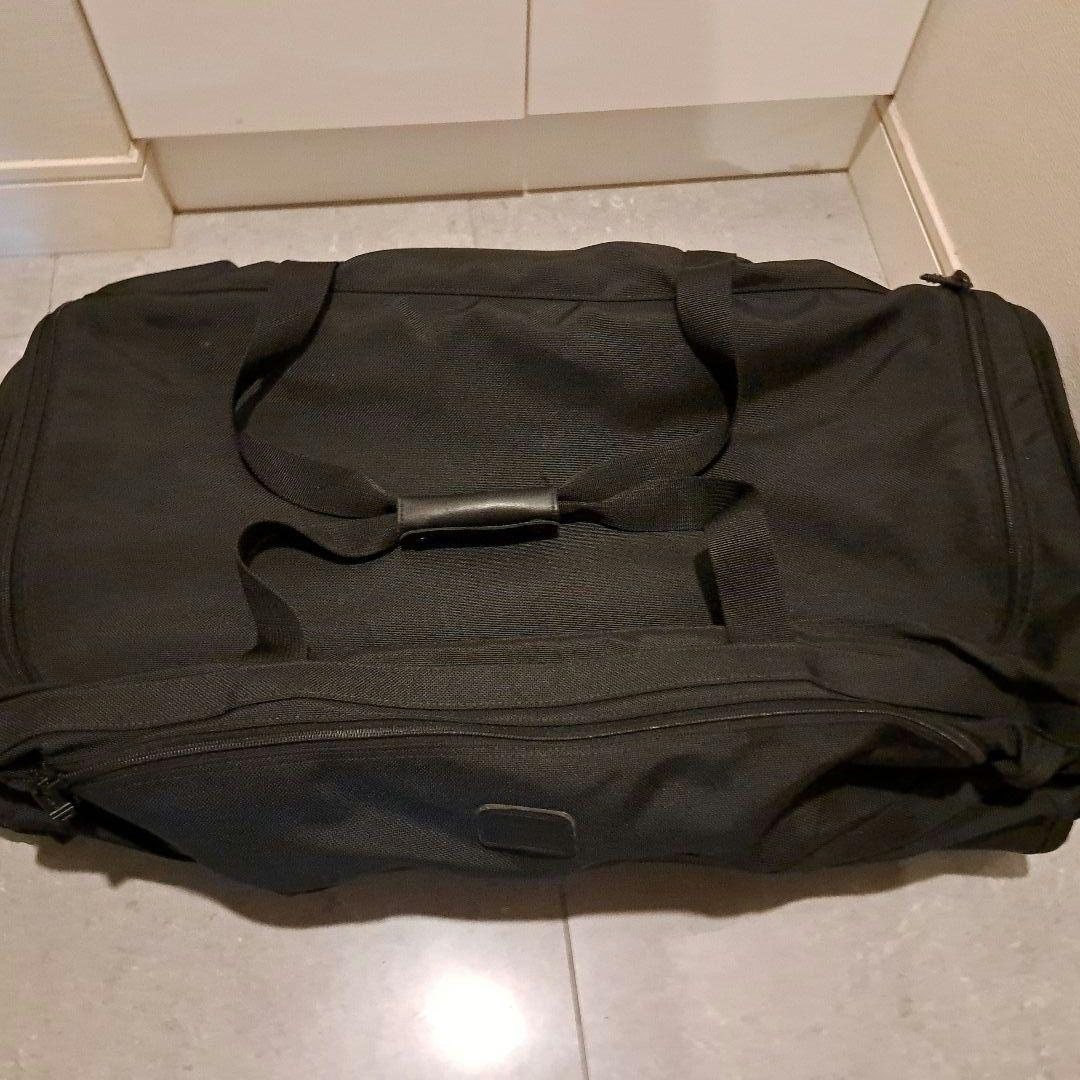 TUMI ローリング ダッフル スーツケース / 2252D3