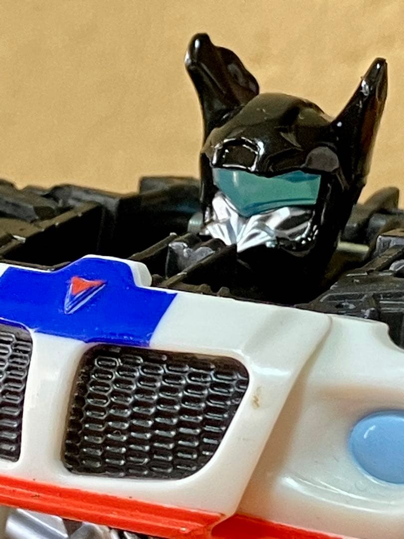 AUTOBOT JAZZ(オートボットジャズ) ハズブロ　トランスフォーマー