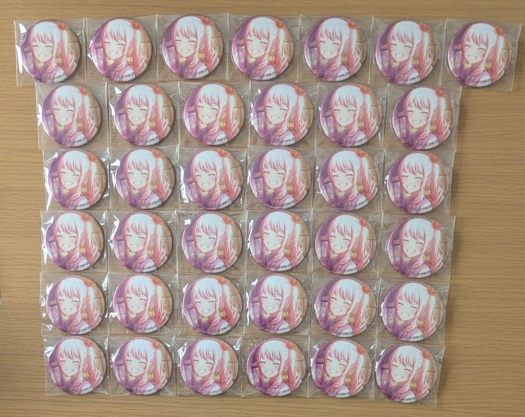 プロセカ 暁山瑞希 グリッター缶バッジ グリ缶 31B ニーゴ