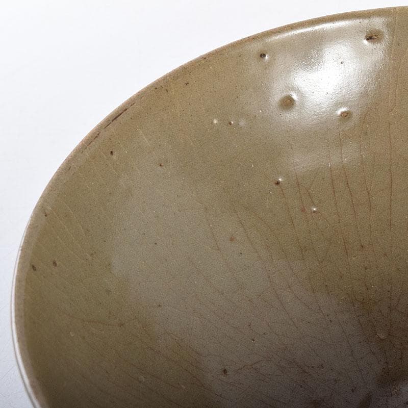 中国　龍泉窯　青磁　陽刻　蓮弁文碗　時代箱付　M　R8641