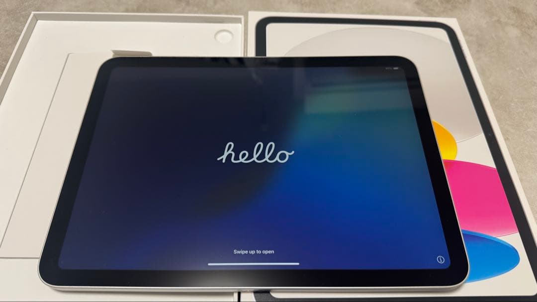 iPad第10世代　64GB シルバー