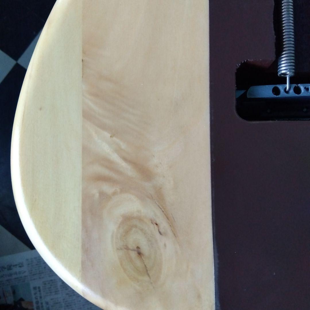 ストラトキャスター ナチュラル/ブラウン