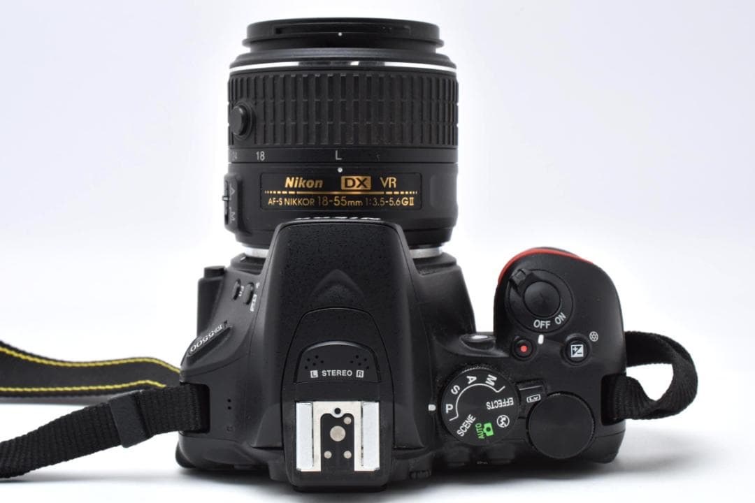 ニコン　Nikon D5500 レンズキット ≪S数1562回≫
