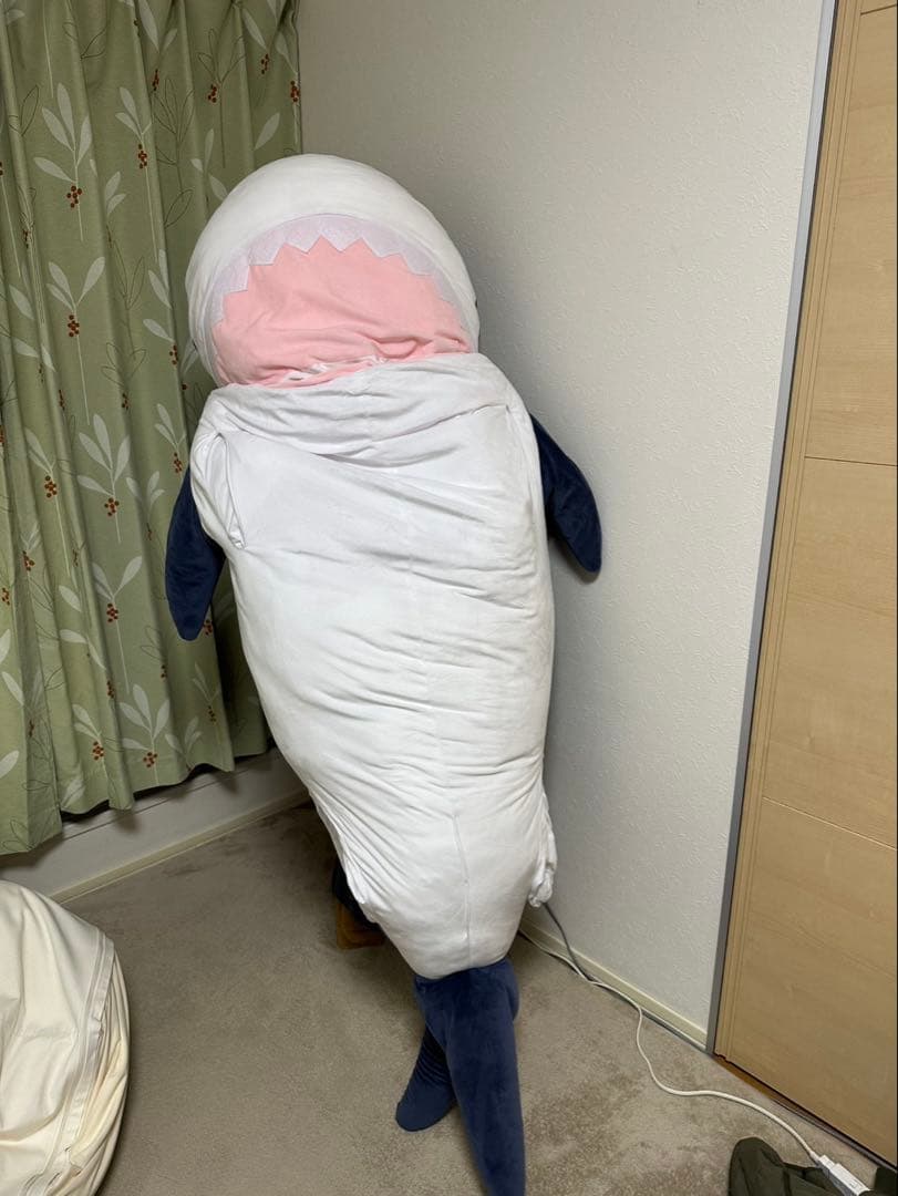 あったかサメクッション　ラージ