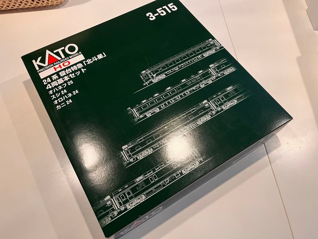 KATO HOゲージ 24系 寝台特急北斗星 基本セット