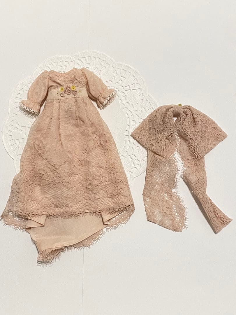 有名作家MOMO CATさんのドレス　ブライス　アウトフィット