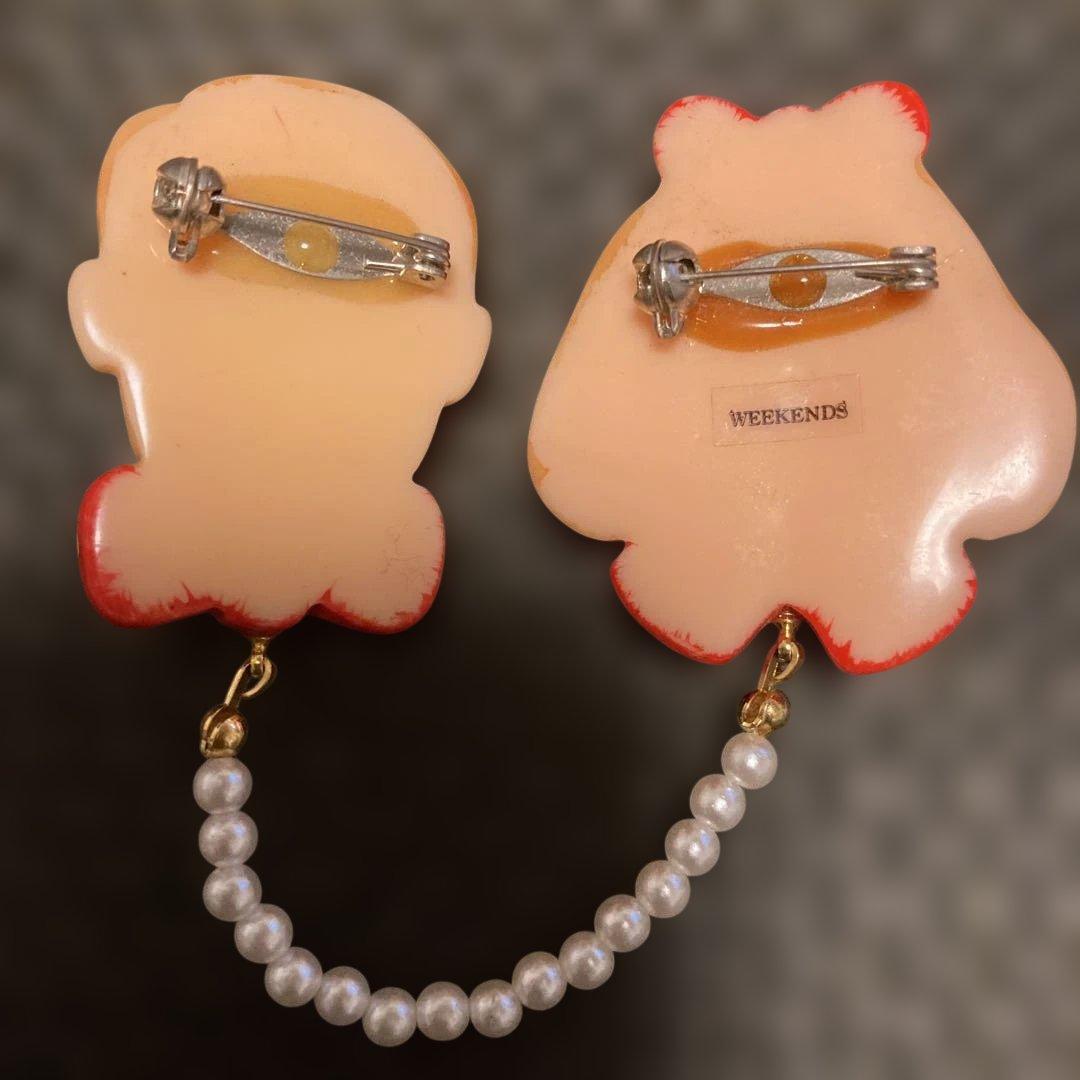 WEEKENDS ブローチ