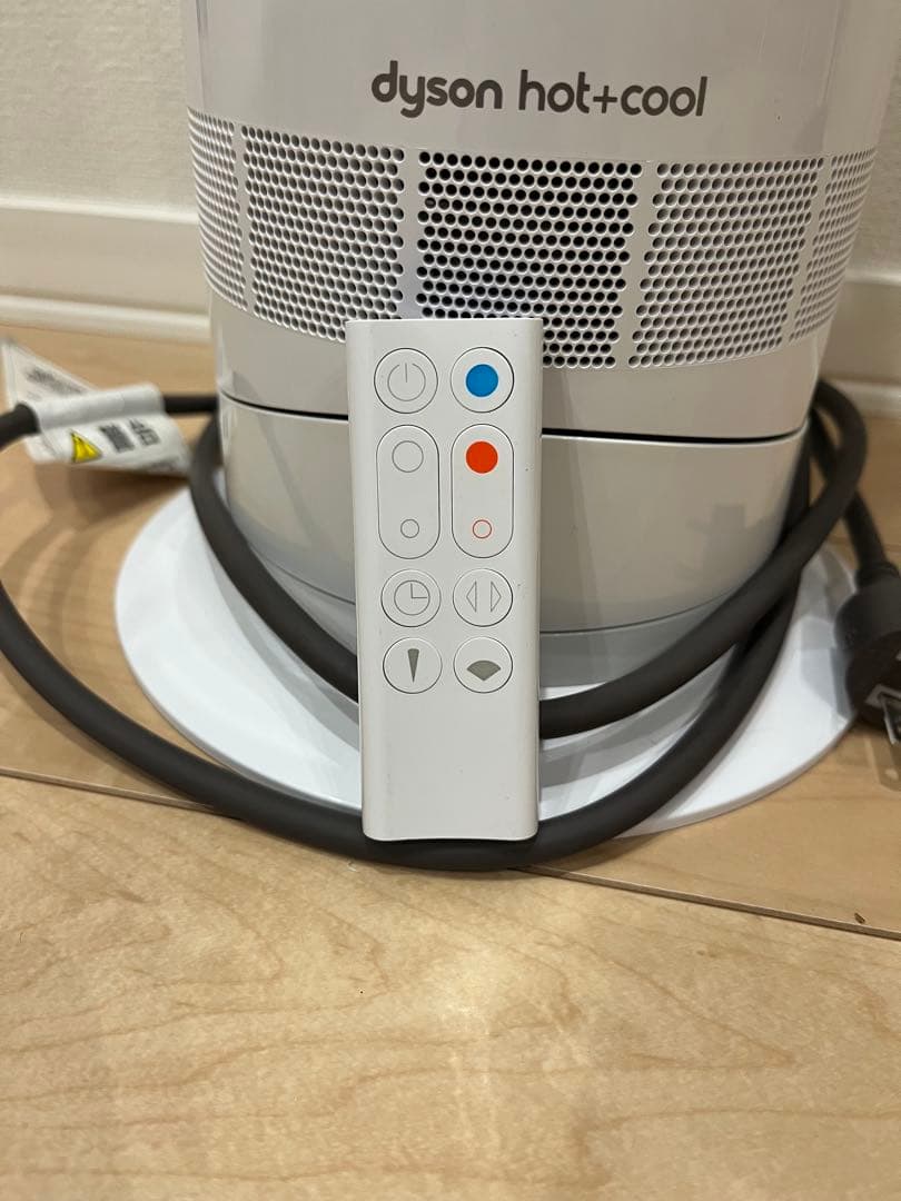 Dyson AM09 Hot+Cool セラミックファンヒーター