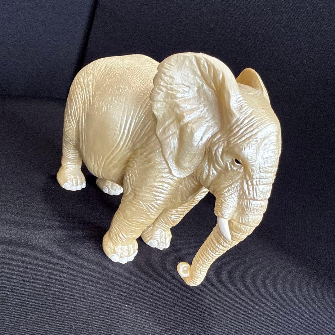 erect Non COLORED動物フィギュアセット