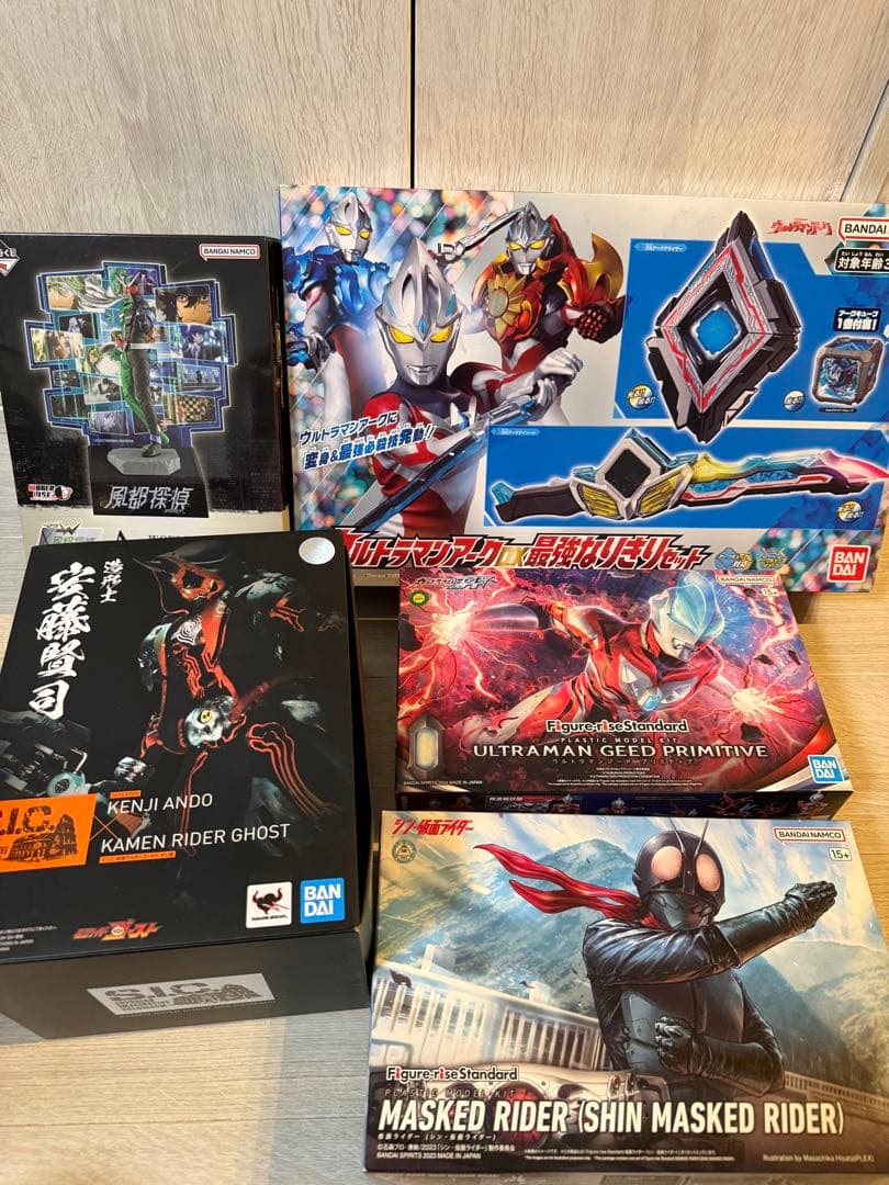 仮面ライダー　ウルトラマン　まとめ売り