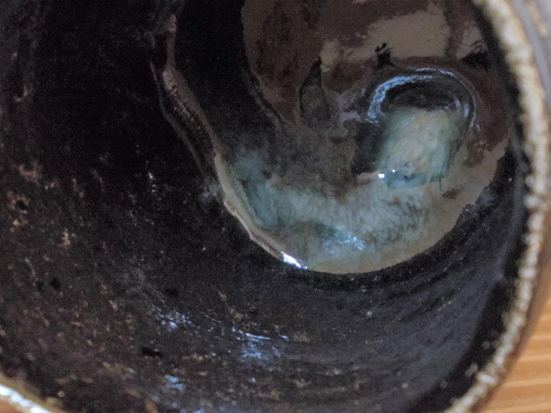 小山義則【師：小島憲二】★引き出し黒茶碗★共箱・布★薪窯