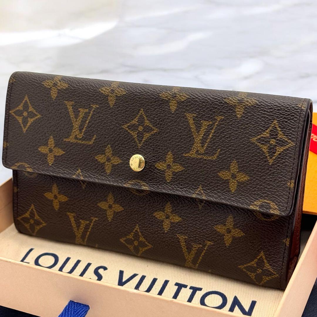美品✨️ルイヴィトン　モノグラム　インターナショナル　長財布　折り財布