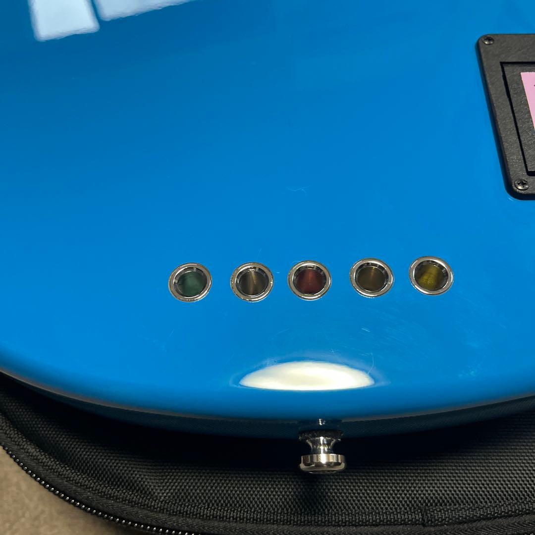 SIRE Z3-5 美品。保証期間内