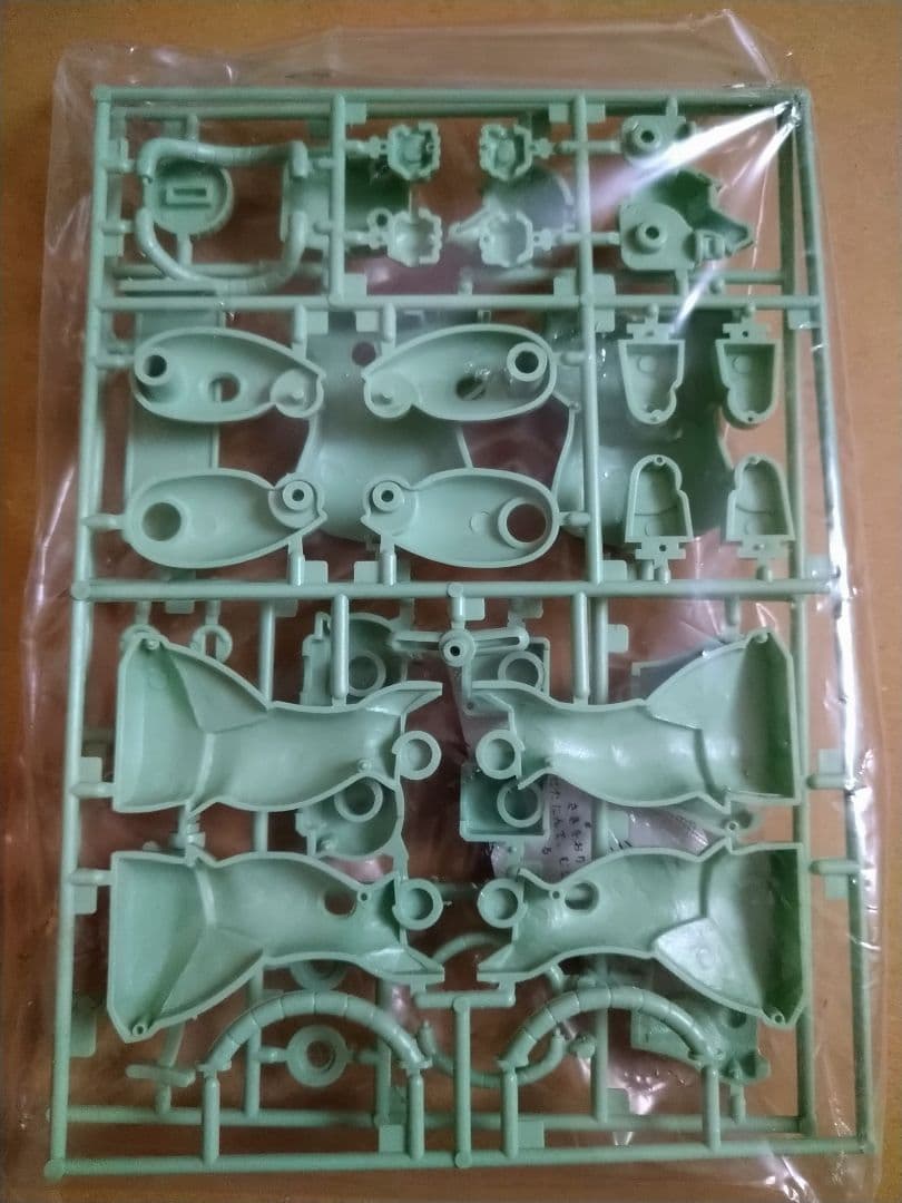 【稀少 昭和レトロ】 バンザイマーク ガンダム ＆ザク　セット