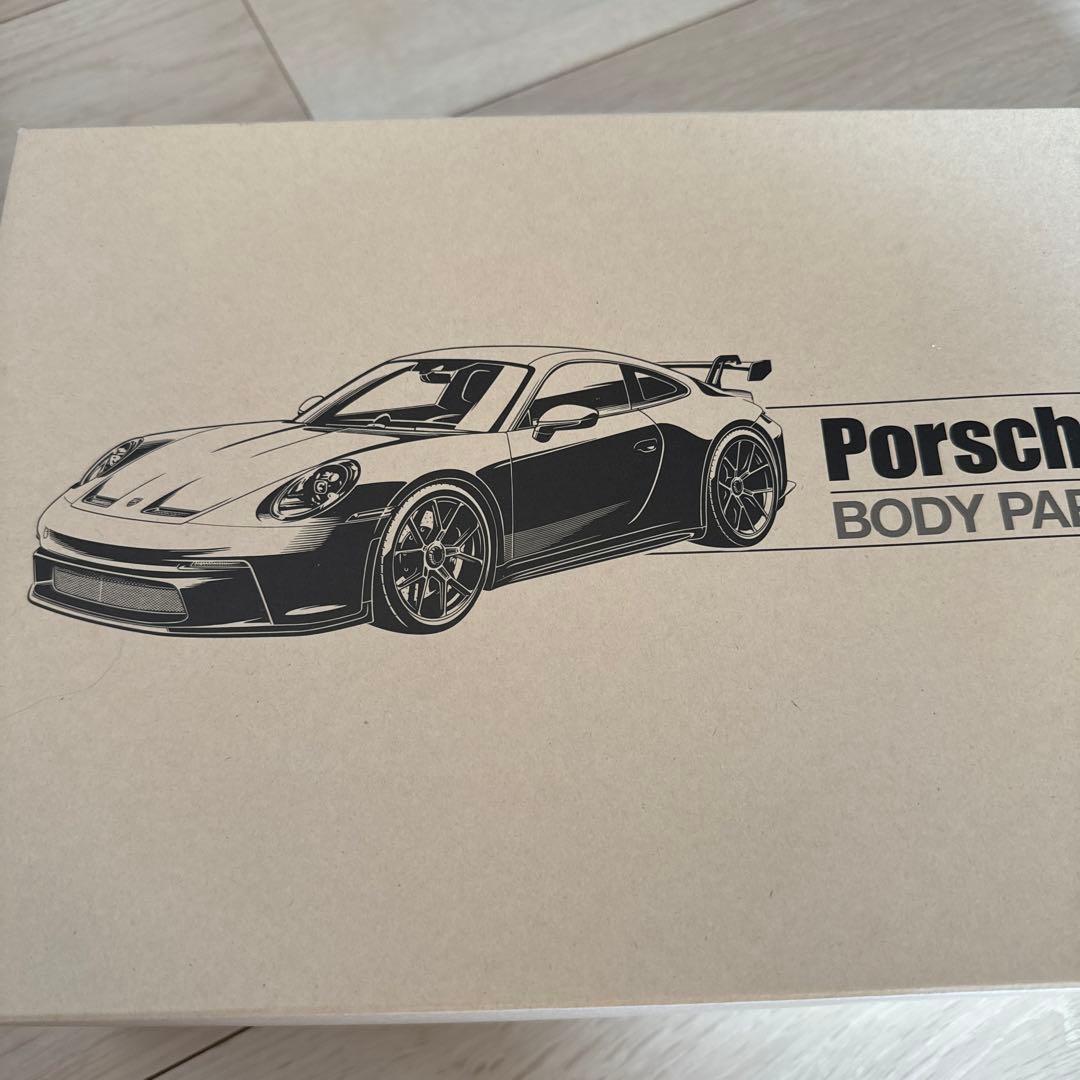 新品未使用タミヤ　ポルシェ　Porsche 911GT3(992)