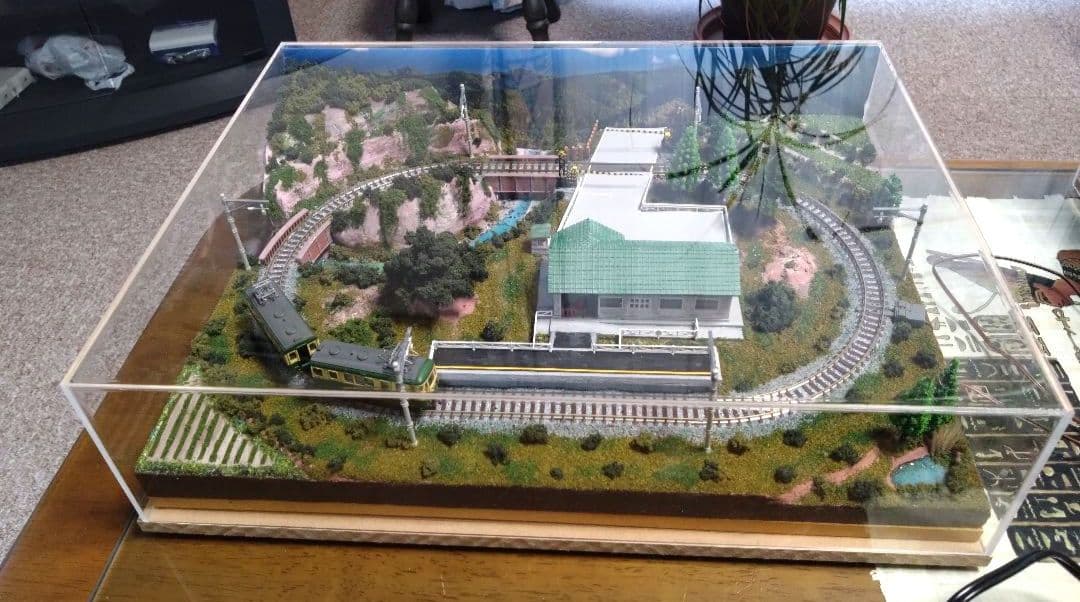 Nゲージ鉄道模型 ジオラマ 透明ケース付き　A3サイズ