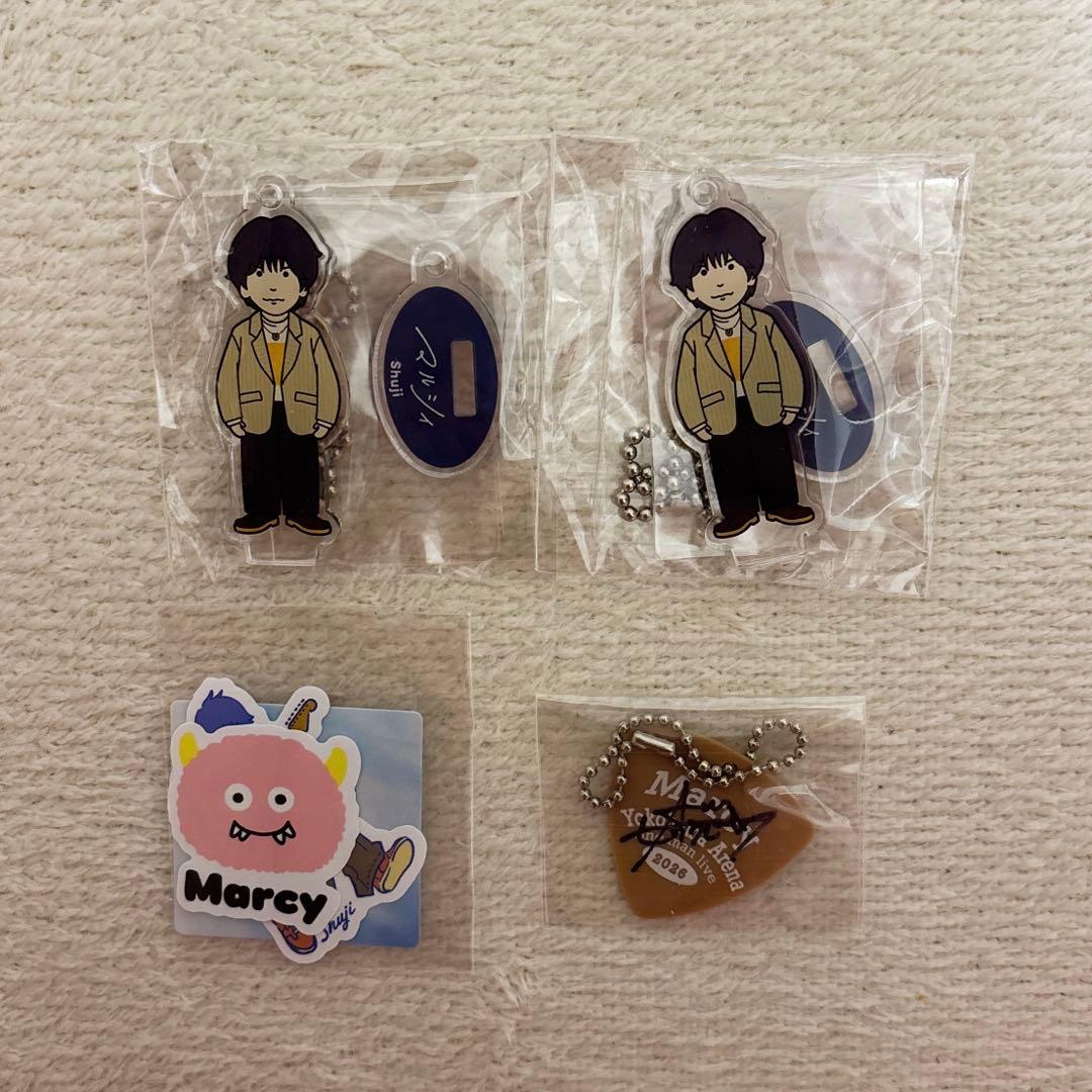 マルシィ　ガチャガチャ　shujiセット