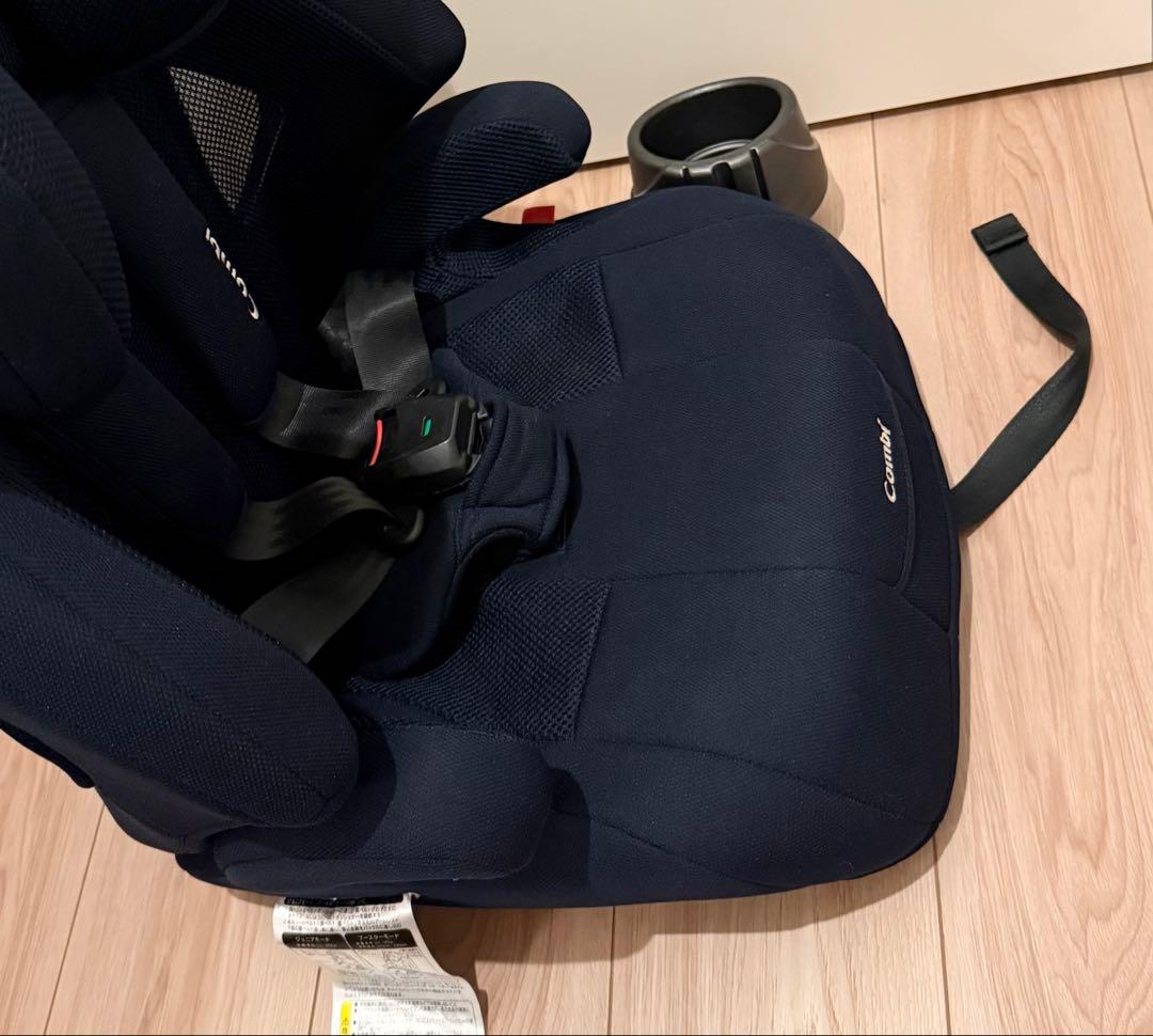 【極美品】Combi コンビ ジョイトリップ エアスルー GH ジュニアシート