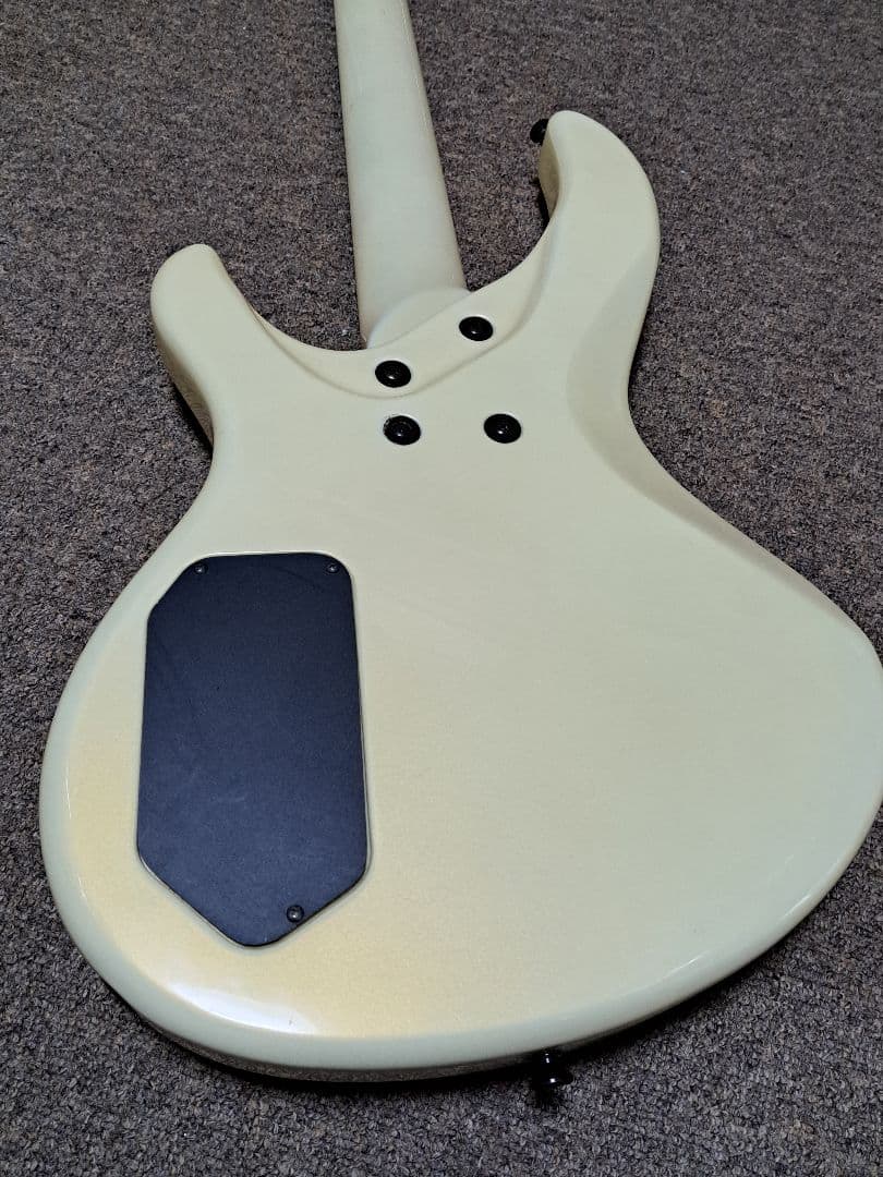 アリアプロ II エレキベース IGB-85B bartolini ピックアップ