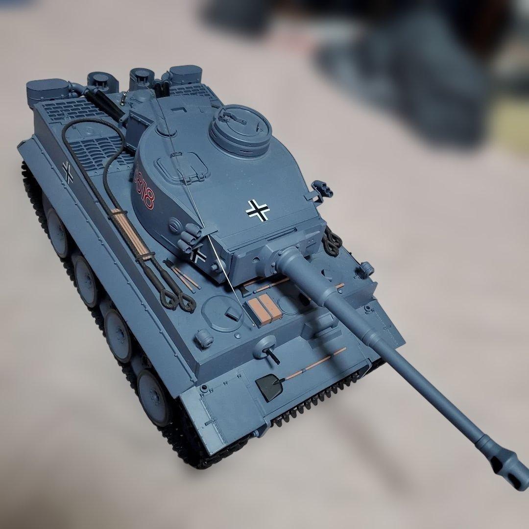 ヘンロン社製 RCバトルタンク 1/16