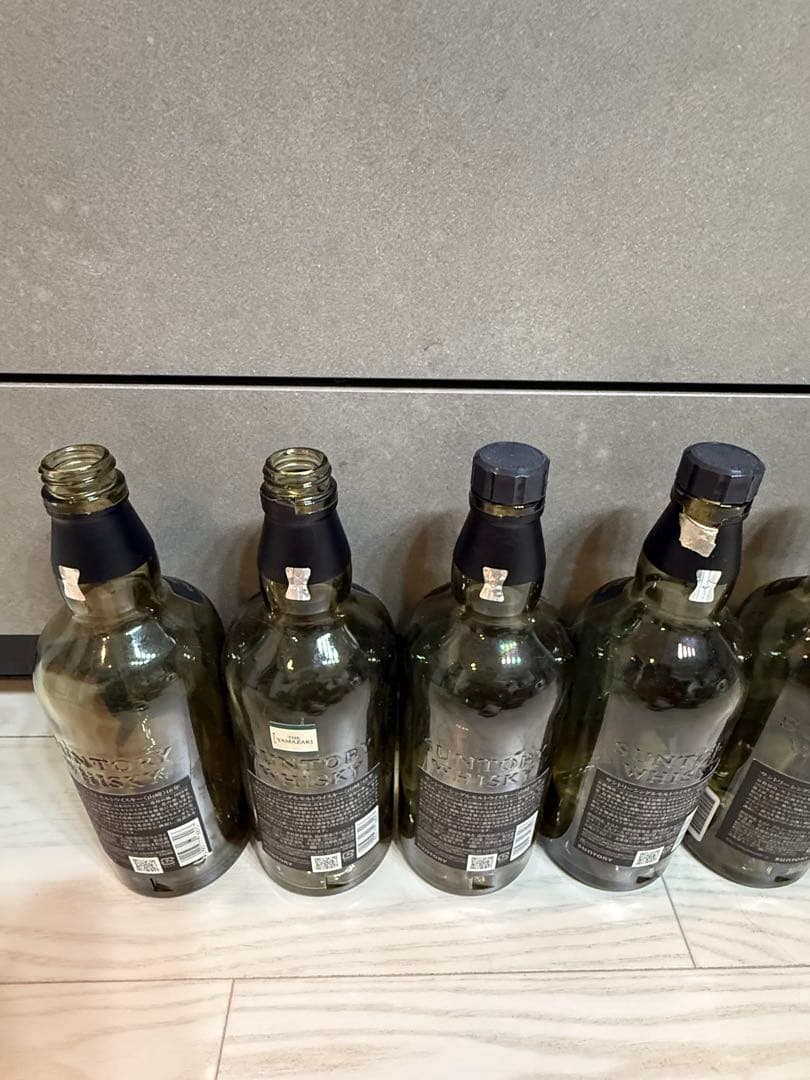 山崎18年　空瓶9本