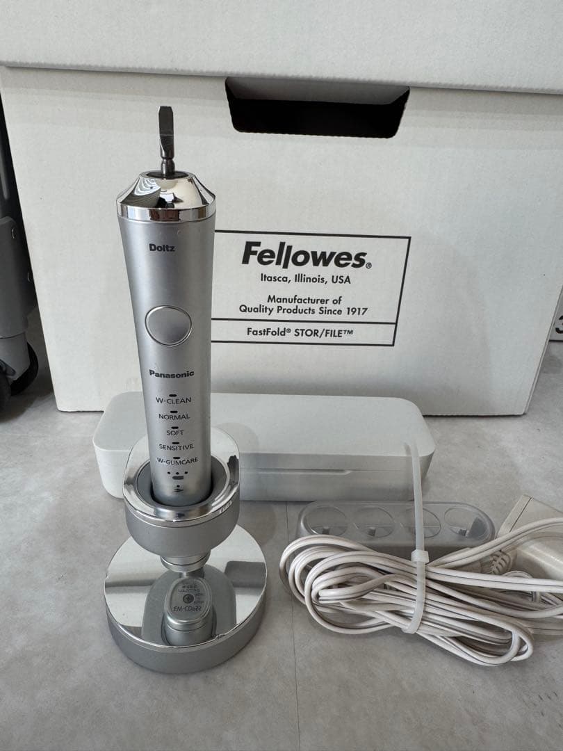 Panasonic EW-CDP55-シルバー　音波振動歯ブラシ　ドルツ