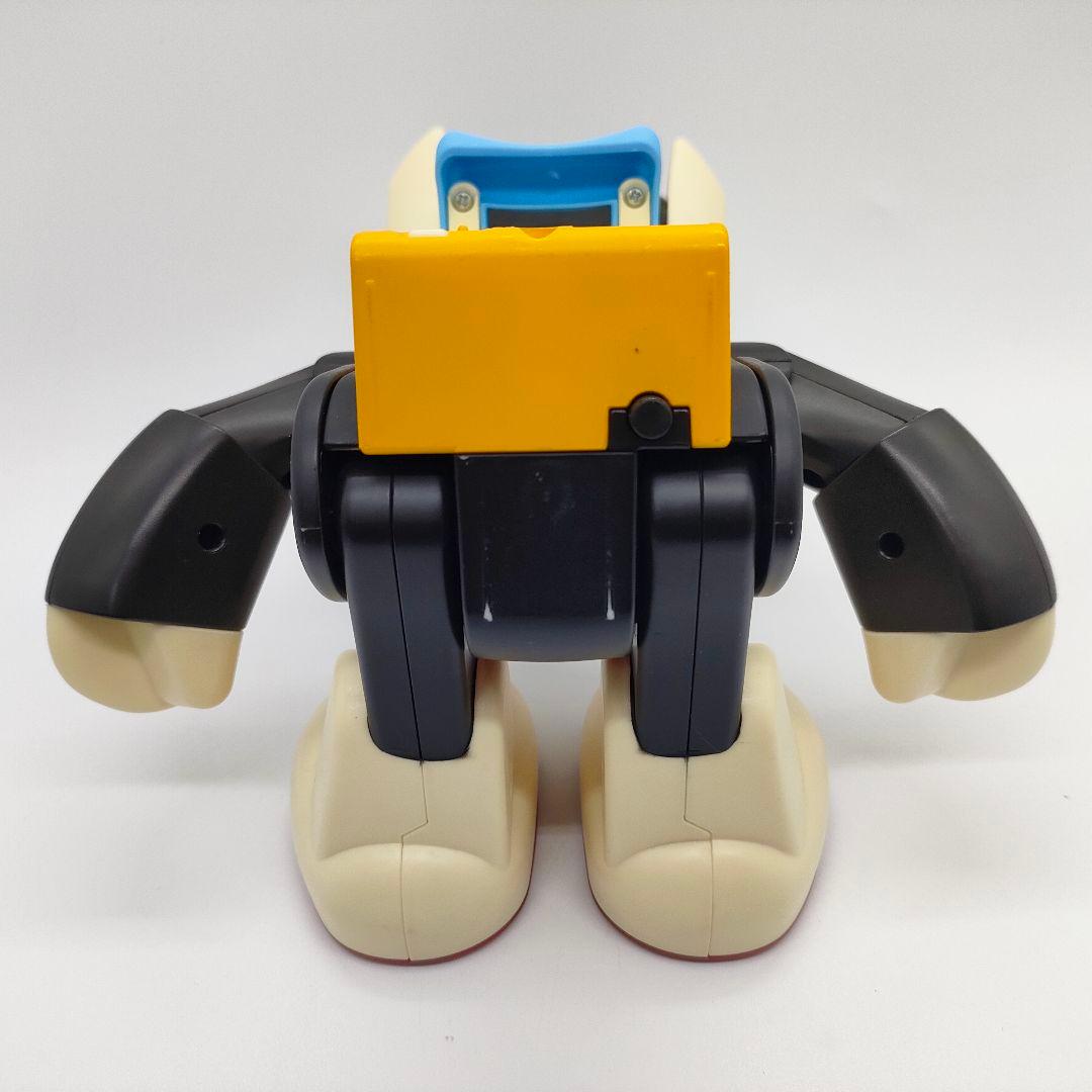 ロビジュニア　Robi おしゃべりロボット　タカラトミー
