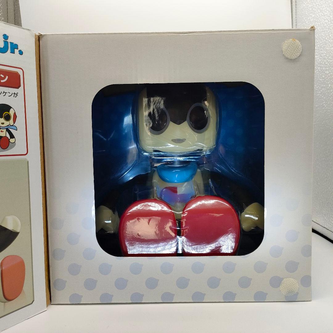 ロビジュニア　Robi おしゃべりロボット　タカラトミー