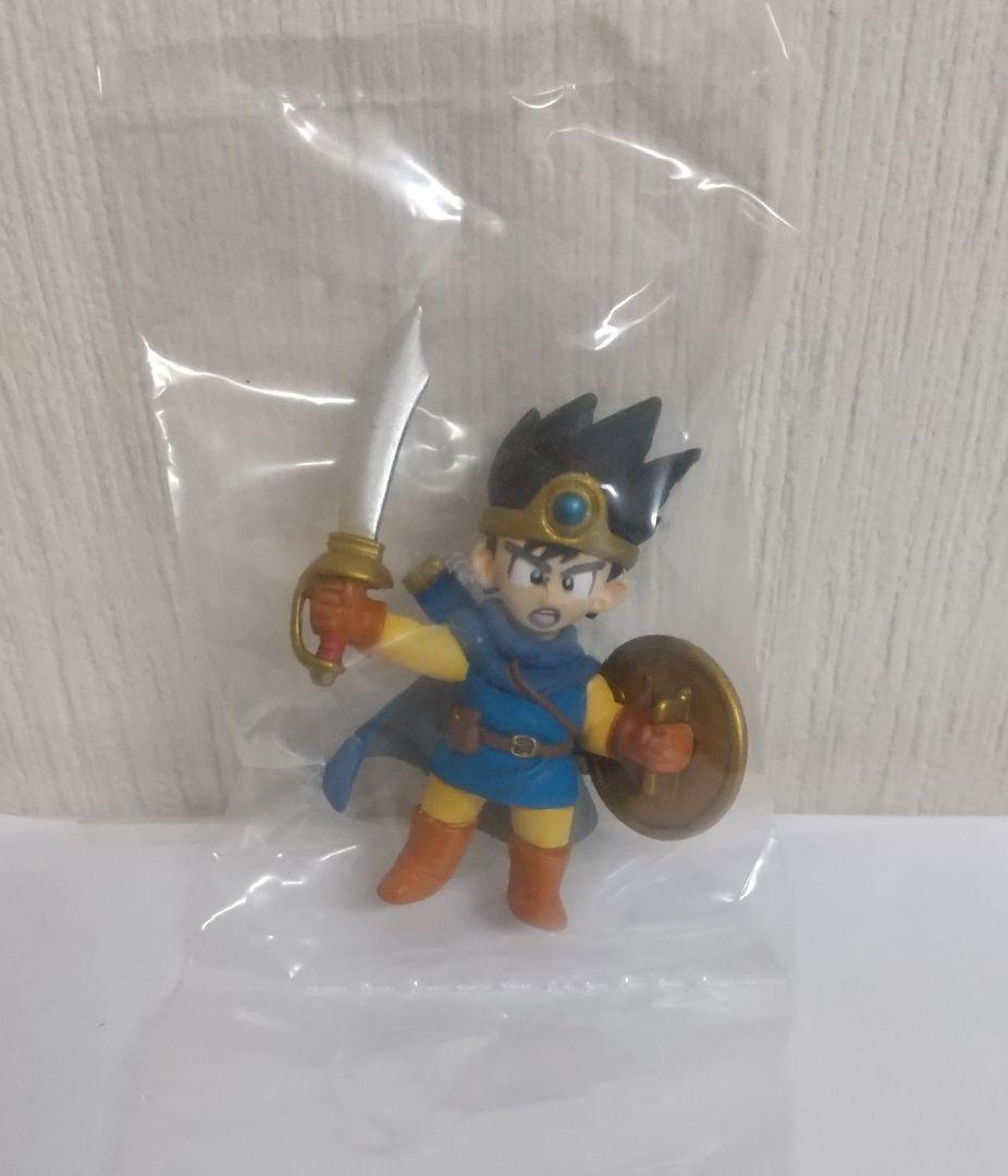 未開封　ドラゴンクエスト キャラクターフィギュアコレクション ３体セット