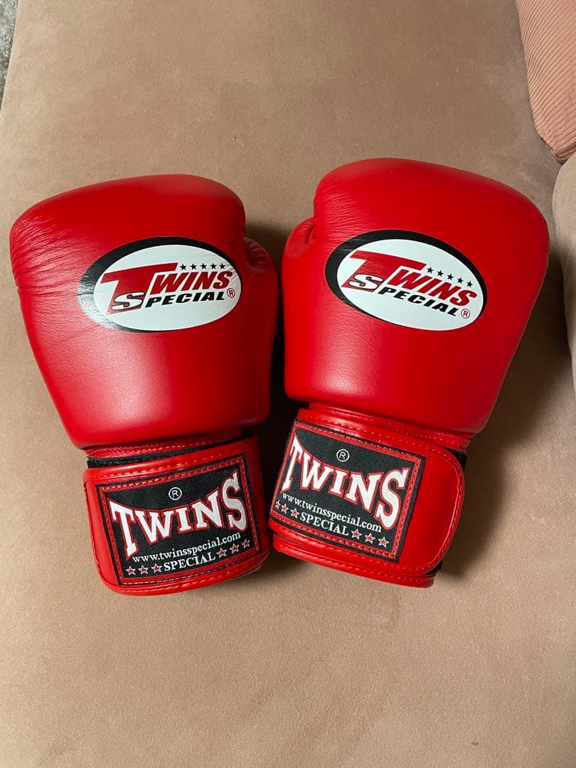 TWINS SPECIAL ボクシンググローブ 12oz レッド