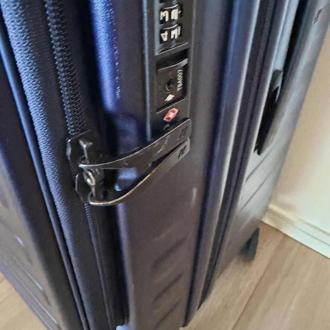 LOJEL Cubo L 100ℓロジェール　スーツケース　キューボ ネイビー