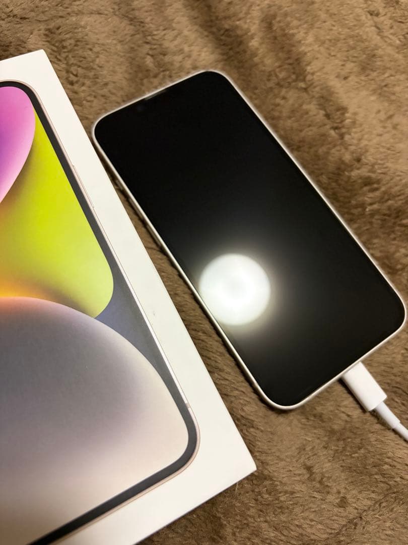 Apple iPhone 14 ホワイト 本体 箱付き