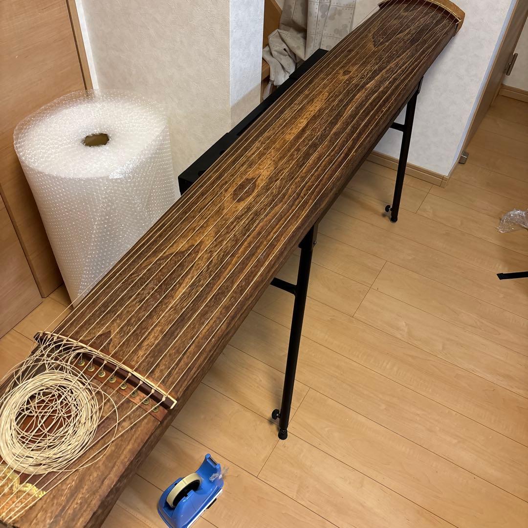 琴　お琴　箏　すだれ彫り　和楽器　13弦　花柄装飾　並甲　くり甲　f721