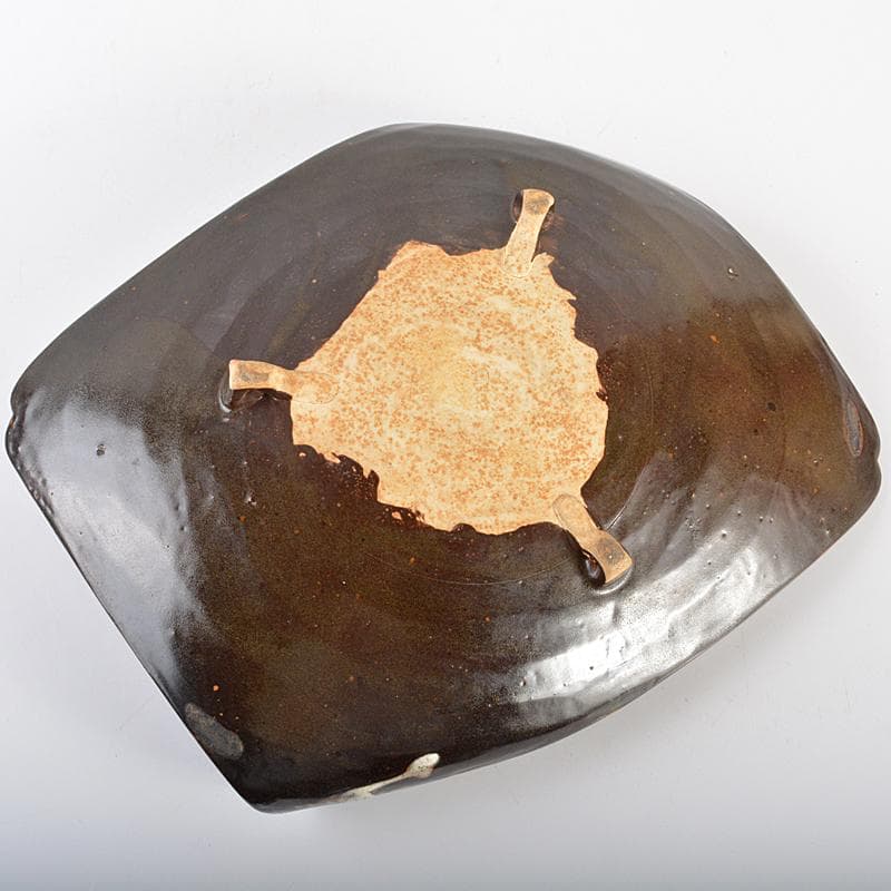 Tarou Kimoto　瀬戸黒加藤春鼎作菊文四方平鉢共箱C　R6658B