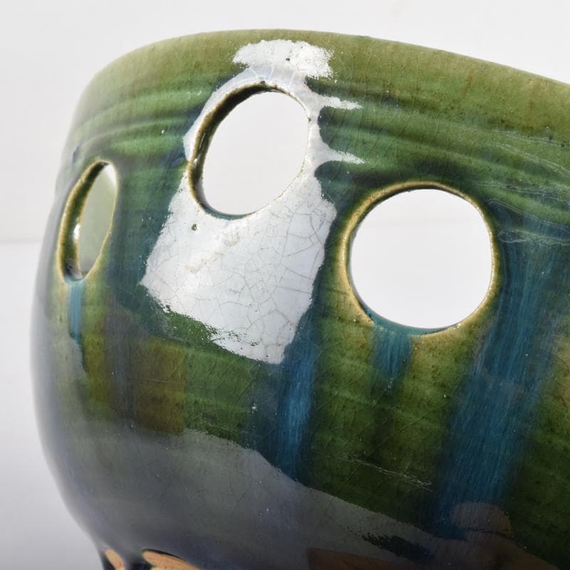 美濃焼　加藤光右衛門作　織部　水玉透かし鉢　共箱　C　6951A