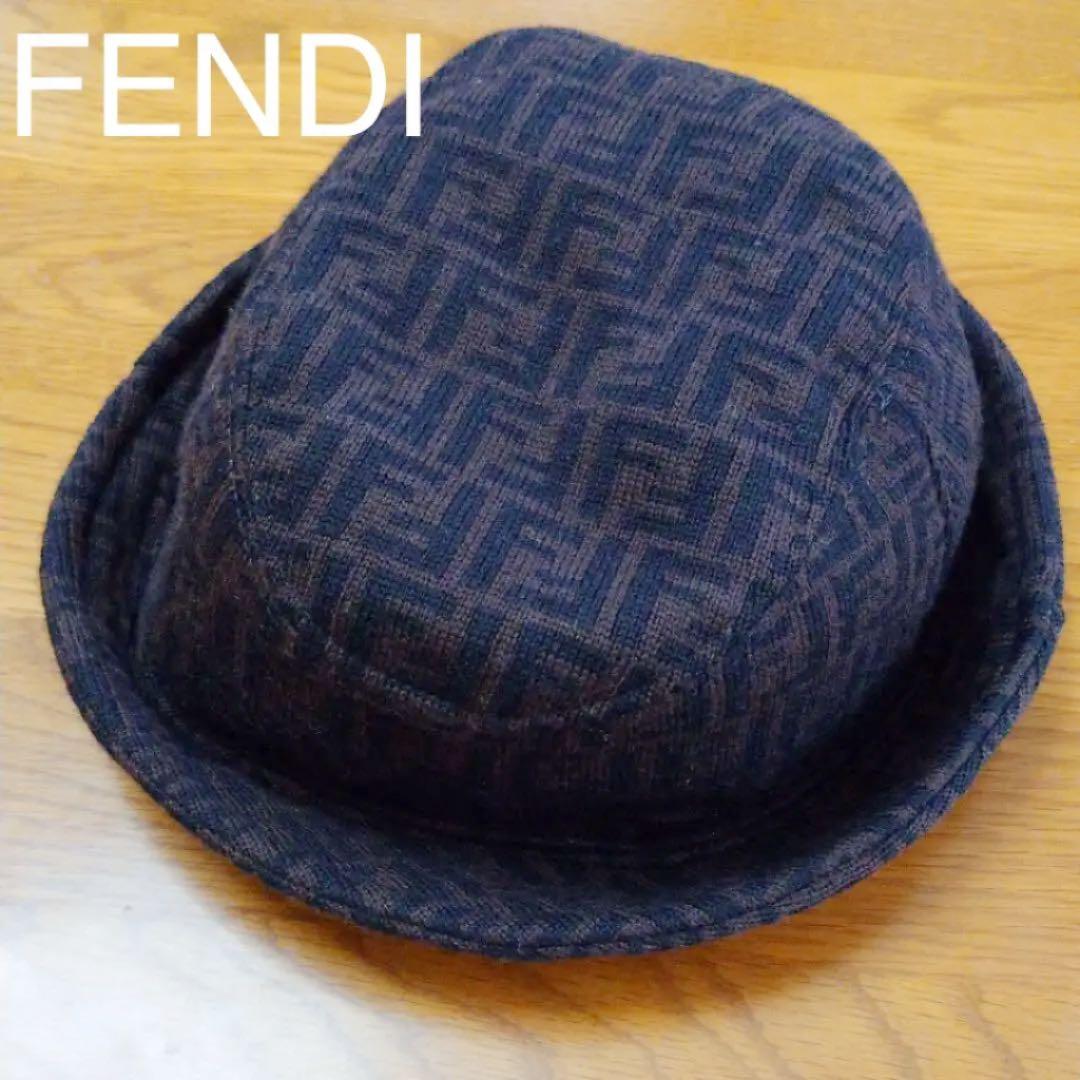 FENDI ウール　ニット帽子　ズッカ柄