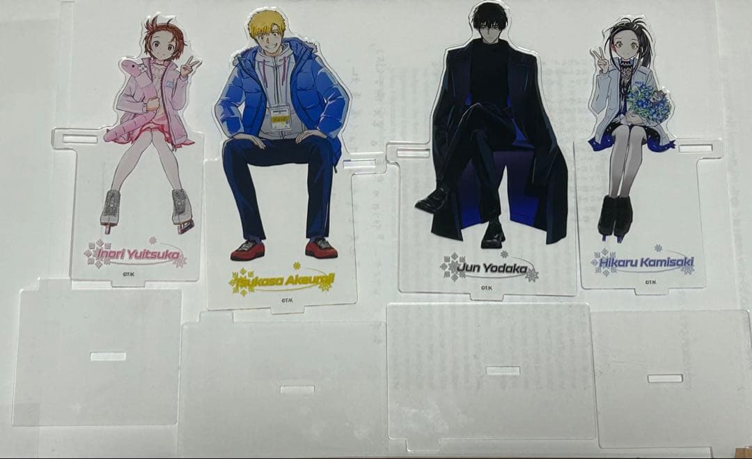 メダリスト展アクリルスタンド4種